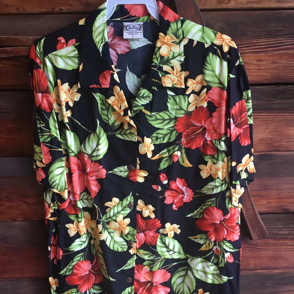 Ladies L Aloha shirt NEW